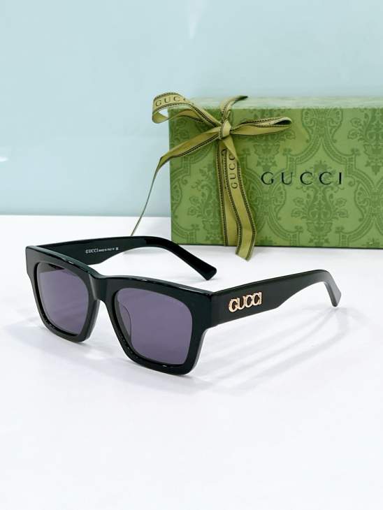 Picture of Gucci Sunglasses _SKUfw79163985fw